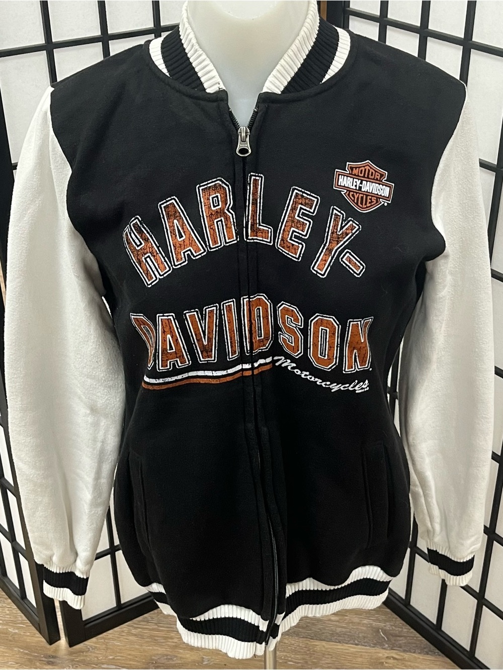 Harley Davidson Varsity Zip-Up
Sweatshirt Jacket Black & White size M